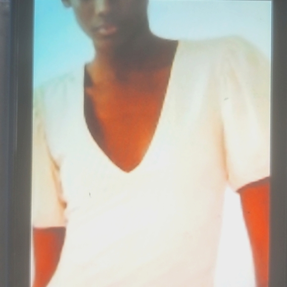 ZARA Puff Sleeves Rib  Top with Plunge Neckline. SZ L - Picture 6 of 9